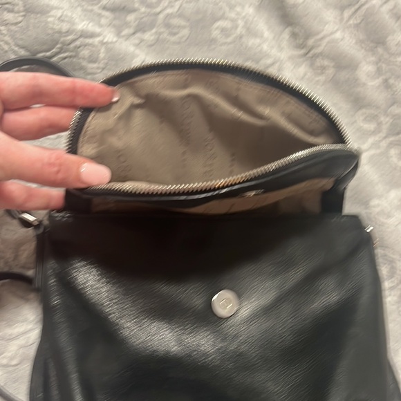 Margot crossbody in black - Picture 3 of 3